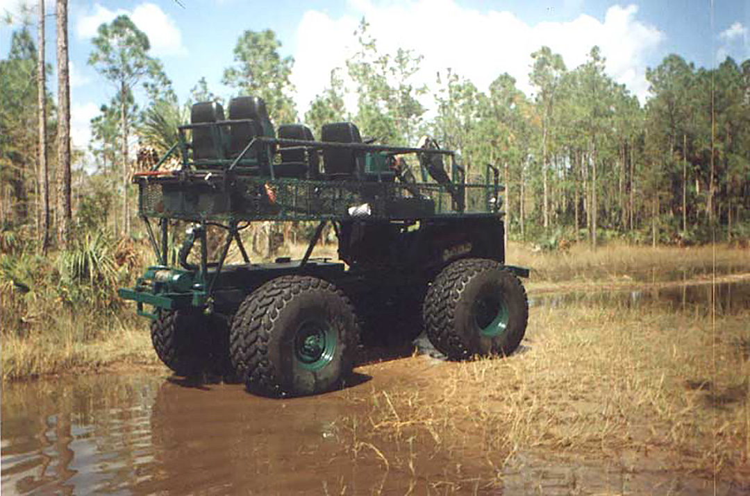 swamp buggy everglades