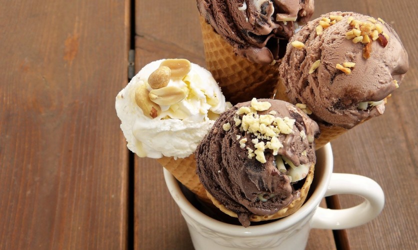 Naples Of Ice-cream and Men