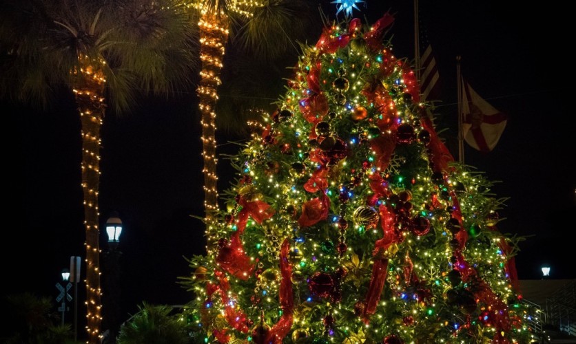 The Best Ways to Spend Christmas in Naples » Divine Naples