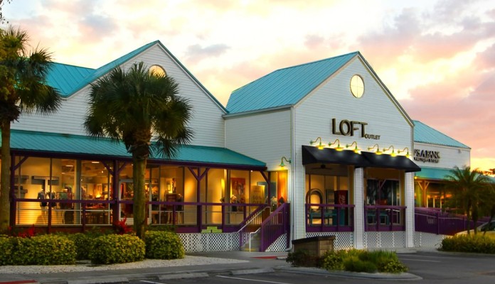 Sanibel Outlets